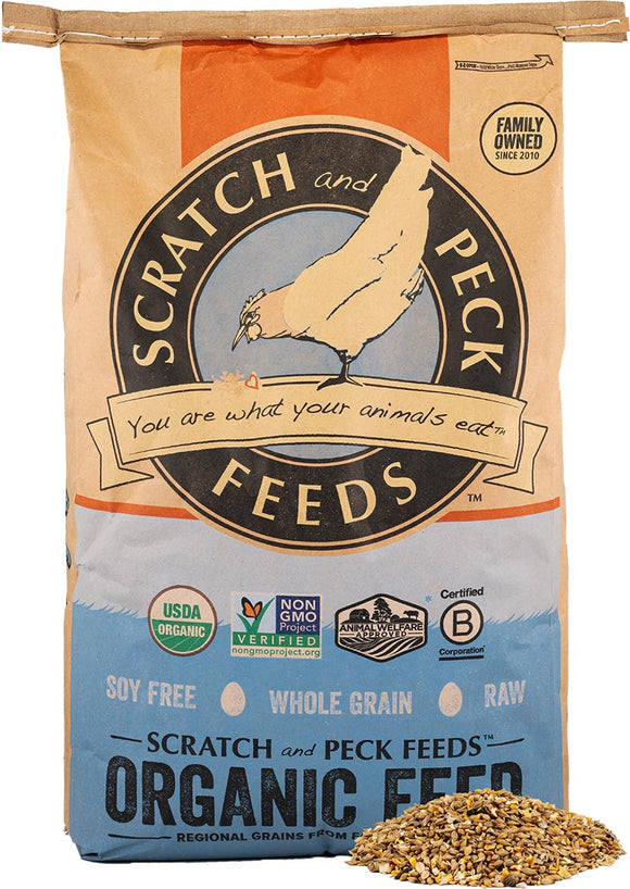 Scratch and Peck Feeds Cluckin’ Good Organic Scratch n’ Corn (10 lb)